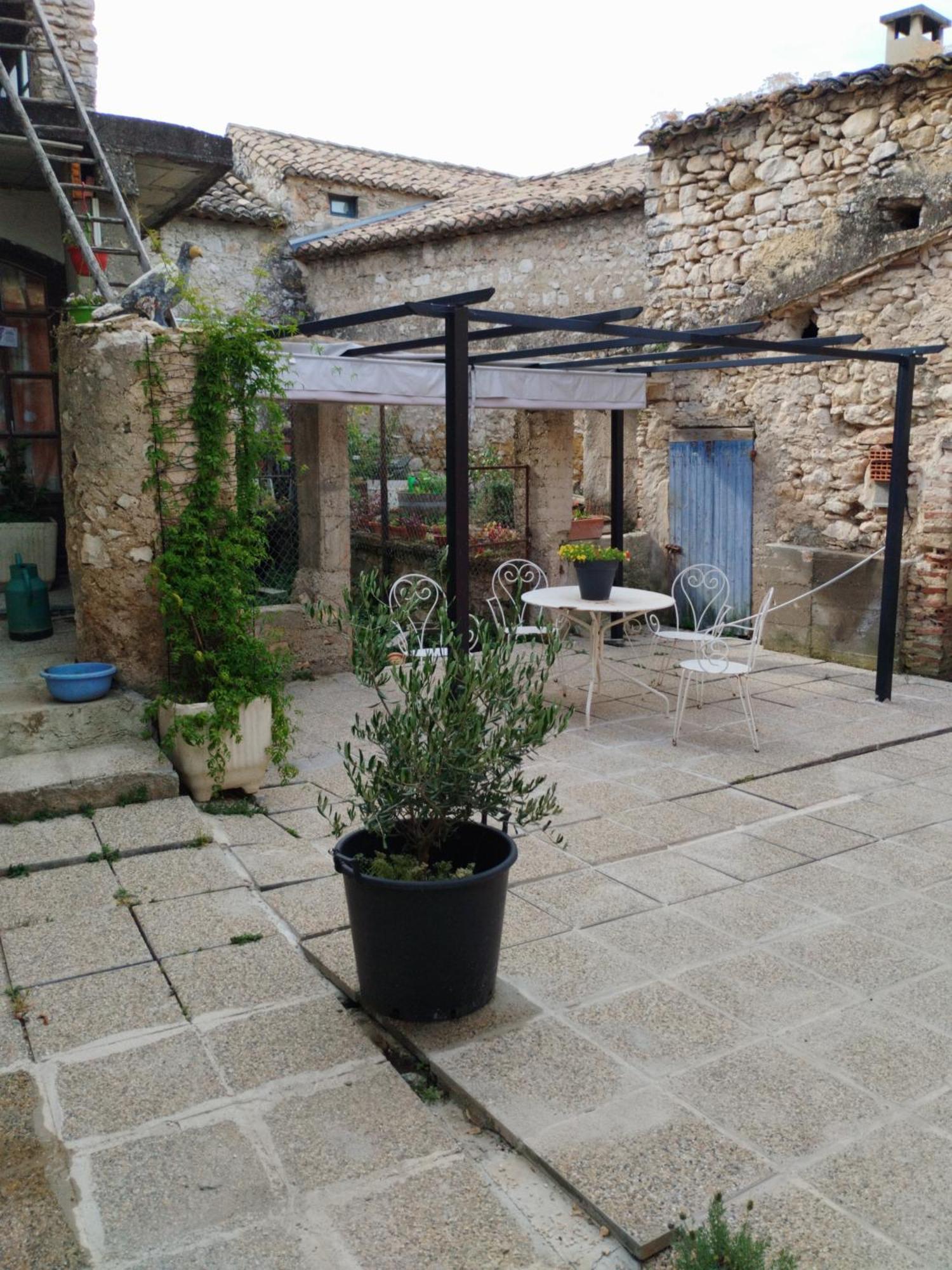 Aparthotel L Atelier De Raymond Verfeuil Exterior foto